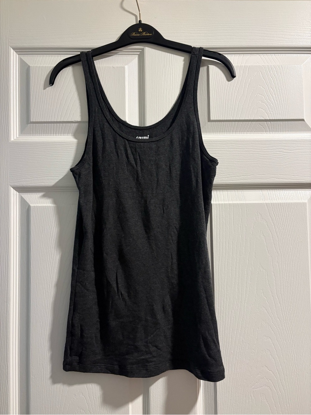 Old Navy Black Scoop Neck Tank Top